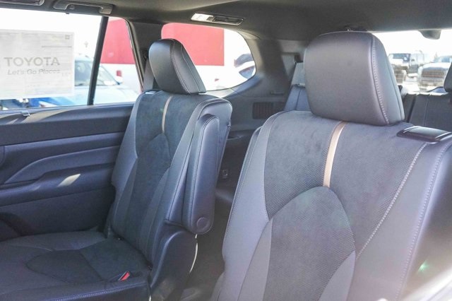 new 2026 Toyota Grand Highlander Hybrid car, priced at $62,688