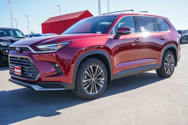 new 2026 Toyota Grand Highlander Hybrid car, priced at $62,688