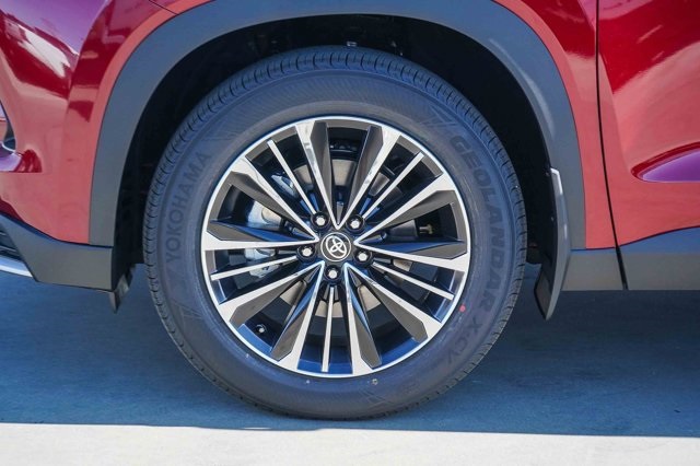 new 2026 Toyota Grand Highlander Hybrid car, priced at $62,688