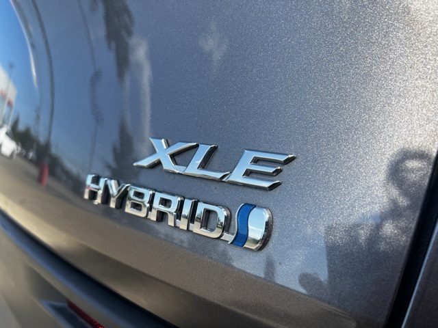 used 2024 Toyota Sienna car, priced at $45,903