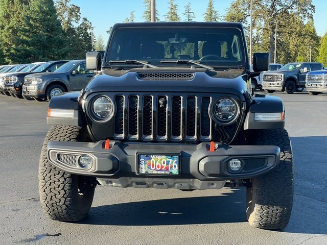 used 2022 Jeep Gladiator car, priced at $33,983