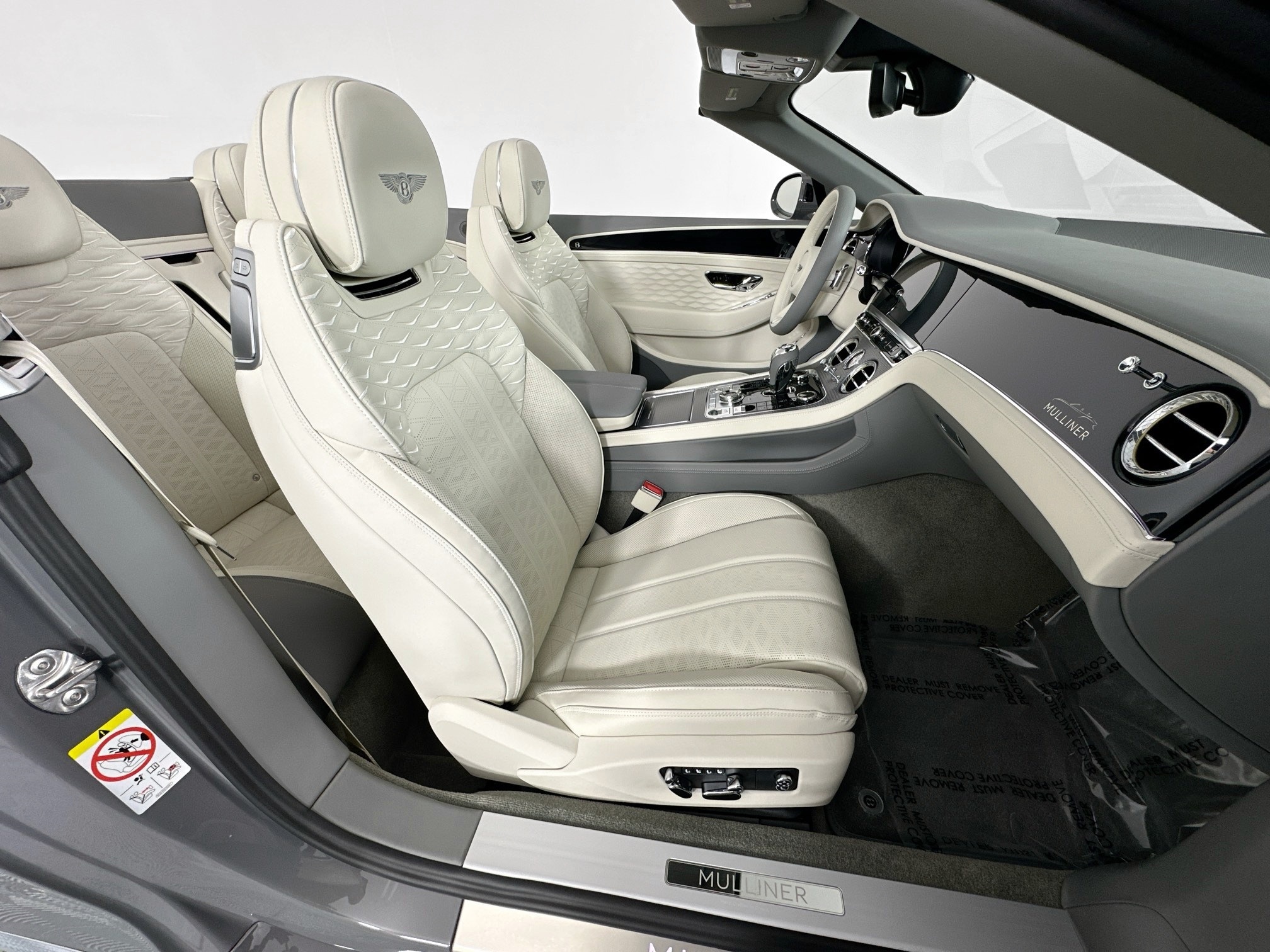 new 2025 Bentley Continental GTC car