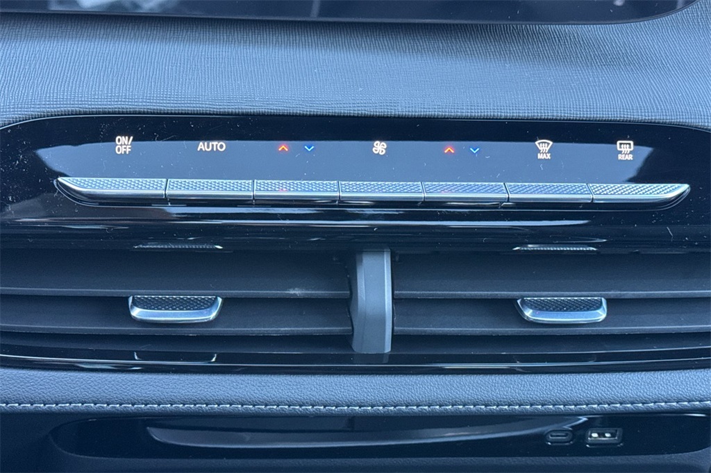 new 2026 Buick Enclave car, priced at $53,905