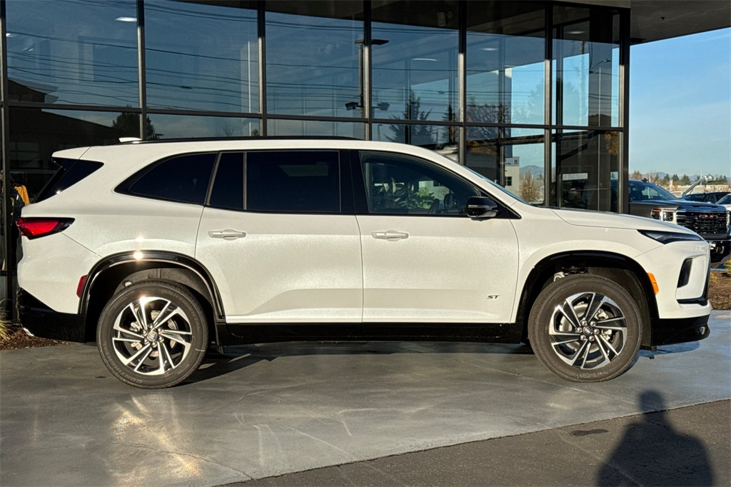 new 2026 Buick Enclave car, priced at $53,905