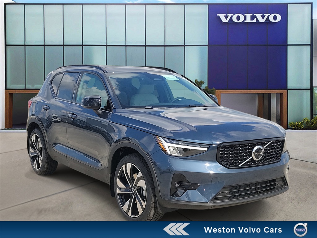 new 2026 Volvo XC40 car, priced at $44,710