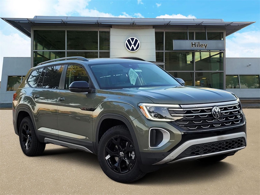 new 2025 Volkswagen Atlas car, priced at $43,154