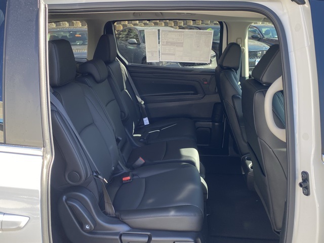 new 2026 Honda Odyssey car, priced at $42,060