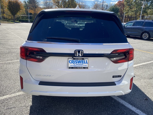 new 2026 Honda Odyssey car, priced at $42,060