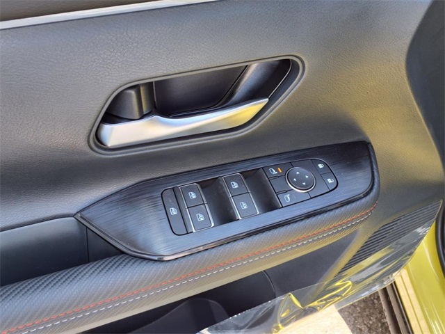 new 2025 Nissan Kicks car, priced at $28,162