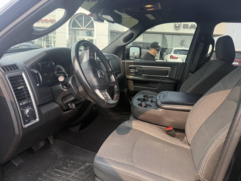 used 2021 Ram 1500 Classic car, priced at $31,000
