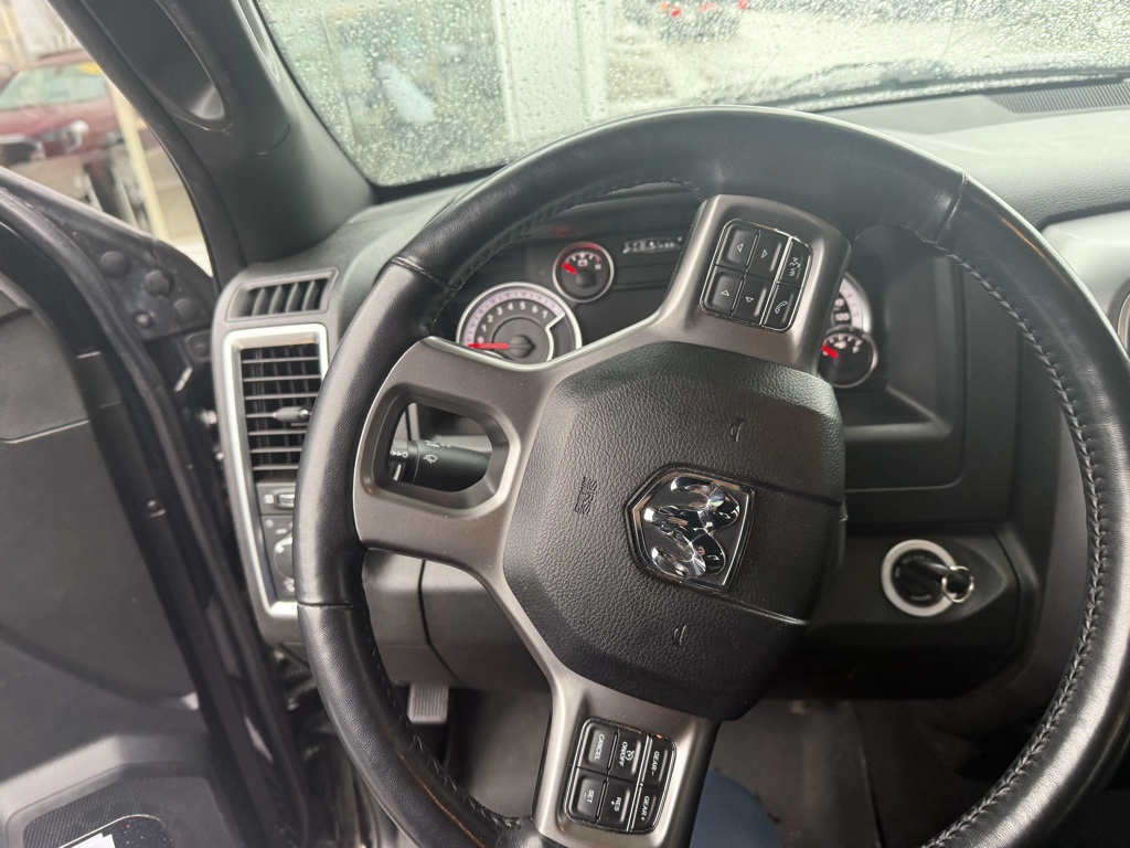 used 2021 Ram 1500 Classic car, priced at $31,000