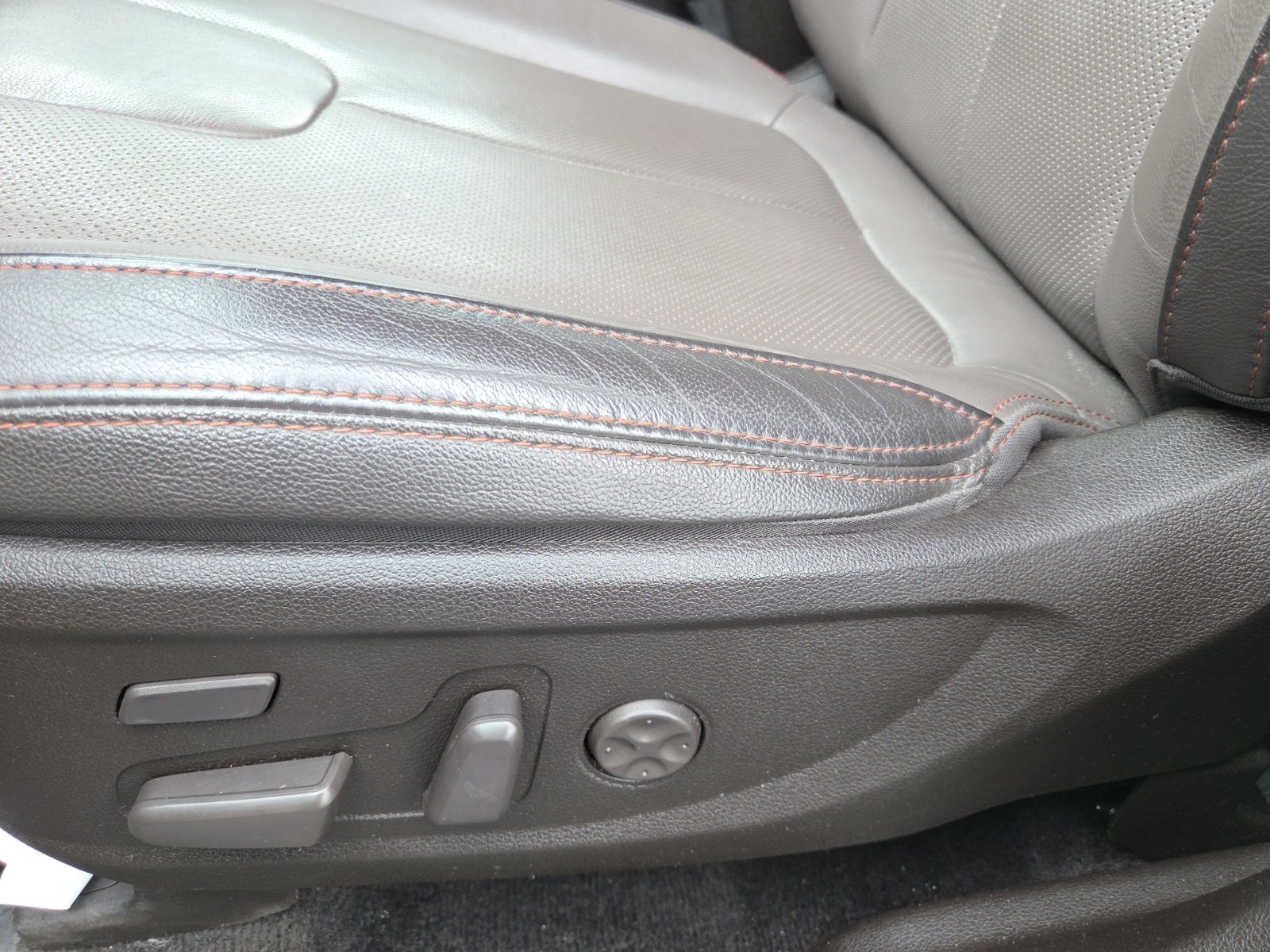 used 2019 Hyundai Santa Fe car, priced at $15,945