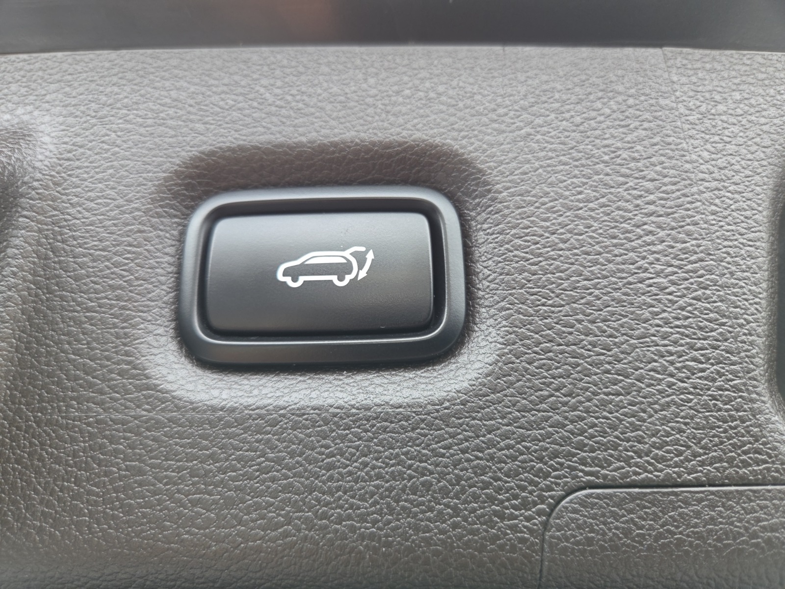 used 2019 Hyundai Santa Fe car, priced at $15,945