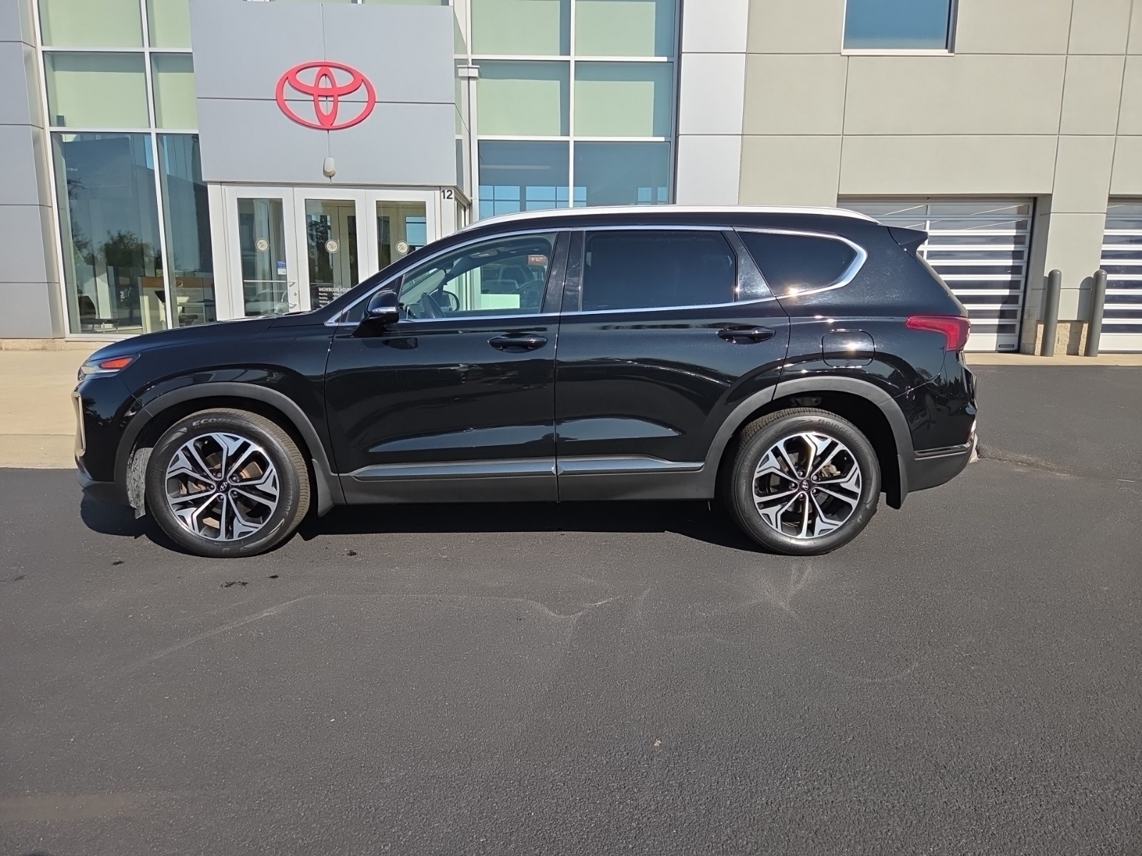 used 2019 Hyundai Santa Fe car, priced at $15,945