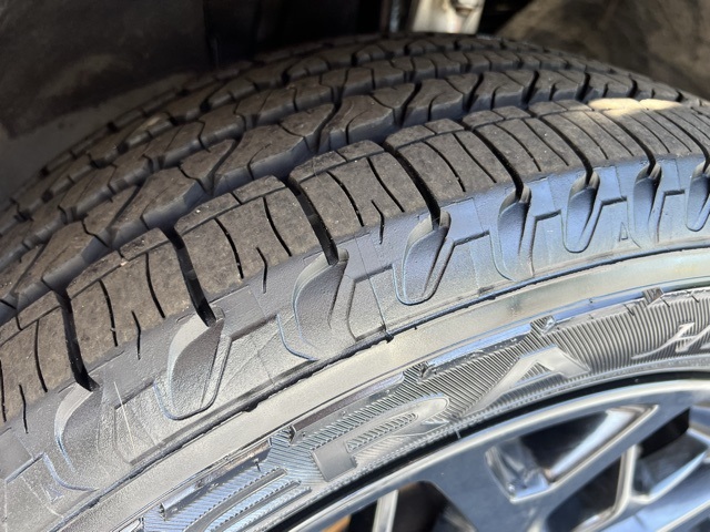 used 2021 Jeep Grand Cherokee car, priced at $28,234