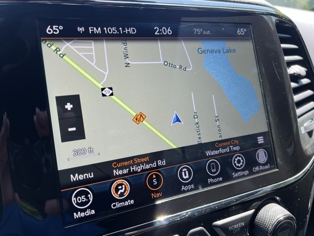 used 2021 Jeep Grand Cherokee car, priced at $28,234