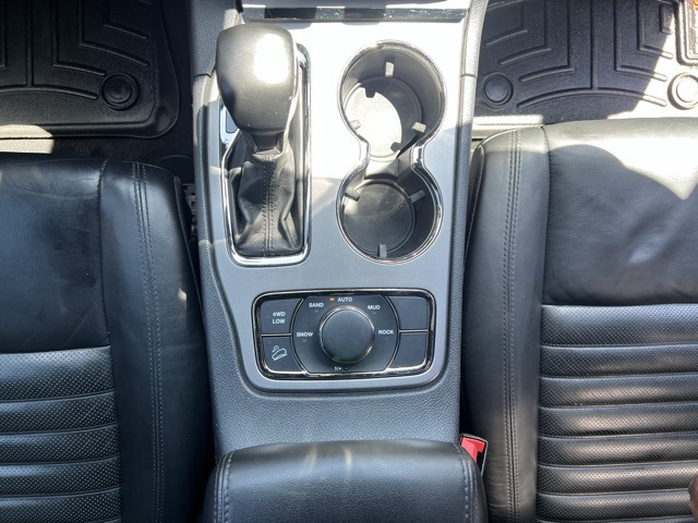 used 2021 Jeep Grand Cherokee car, priced at $28,234
