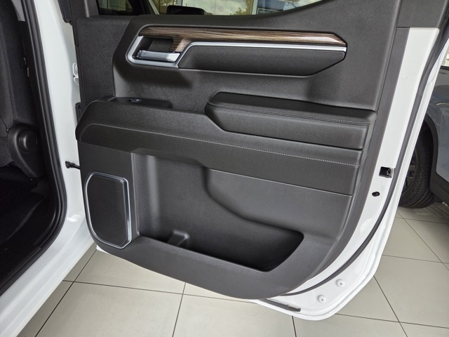 used 2024 Chevrolet Silverado 1500 car, priced at $41,577