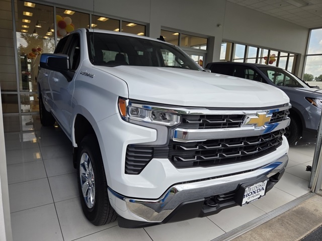 used 2024 Chevrolet Silverado 1500 car, priced at $41,577