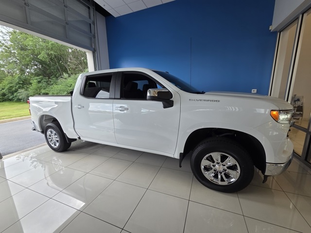 used 2024 Chevrolet Silverado 1500 car, priced at $41,577