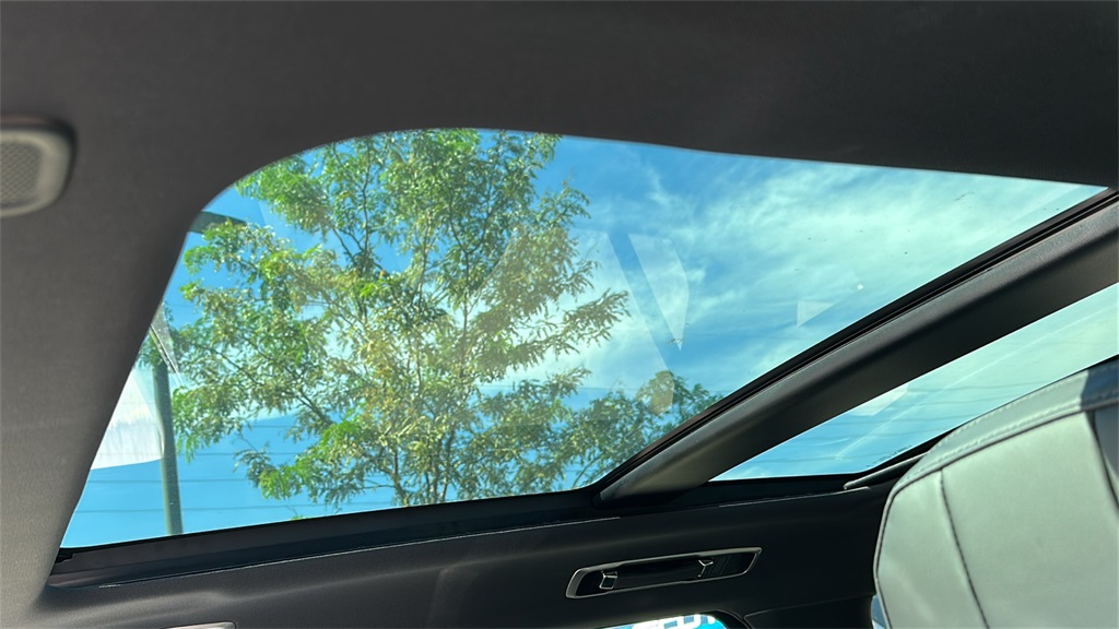 new 2025 Land Rover Range Rover Sport car, priced at $122,010