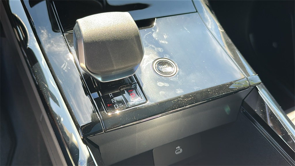 new 2025 Land Rover Range Rover Sport car, priced at $122,010