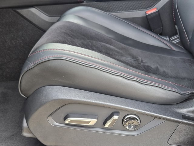 used 2023 Acura MDX car, priced at $39,700