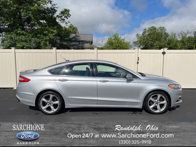 used 2015 Ford Fusion car, priced at $9,500