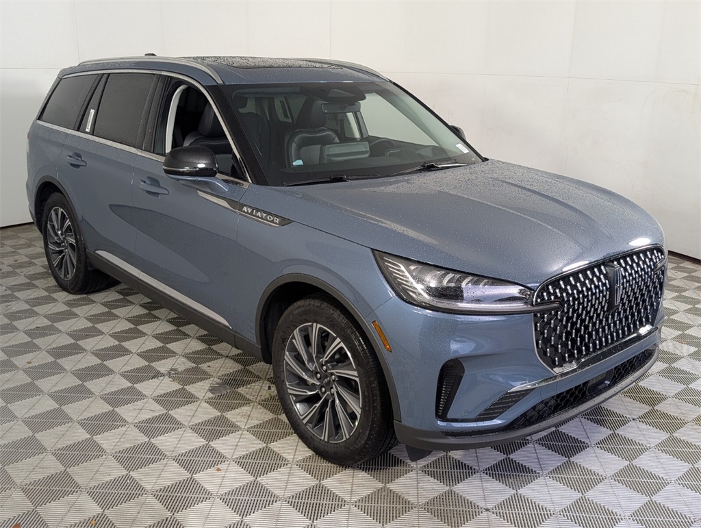 new 2025 Lincoln Aviator car, priced at $62,630