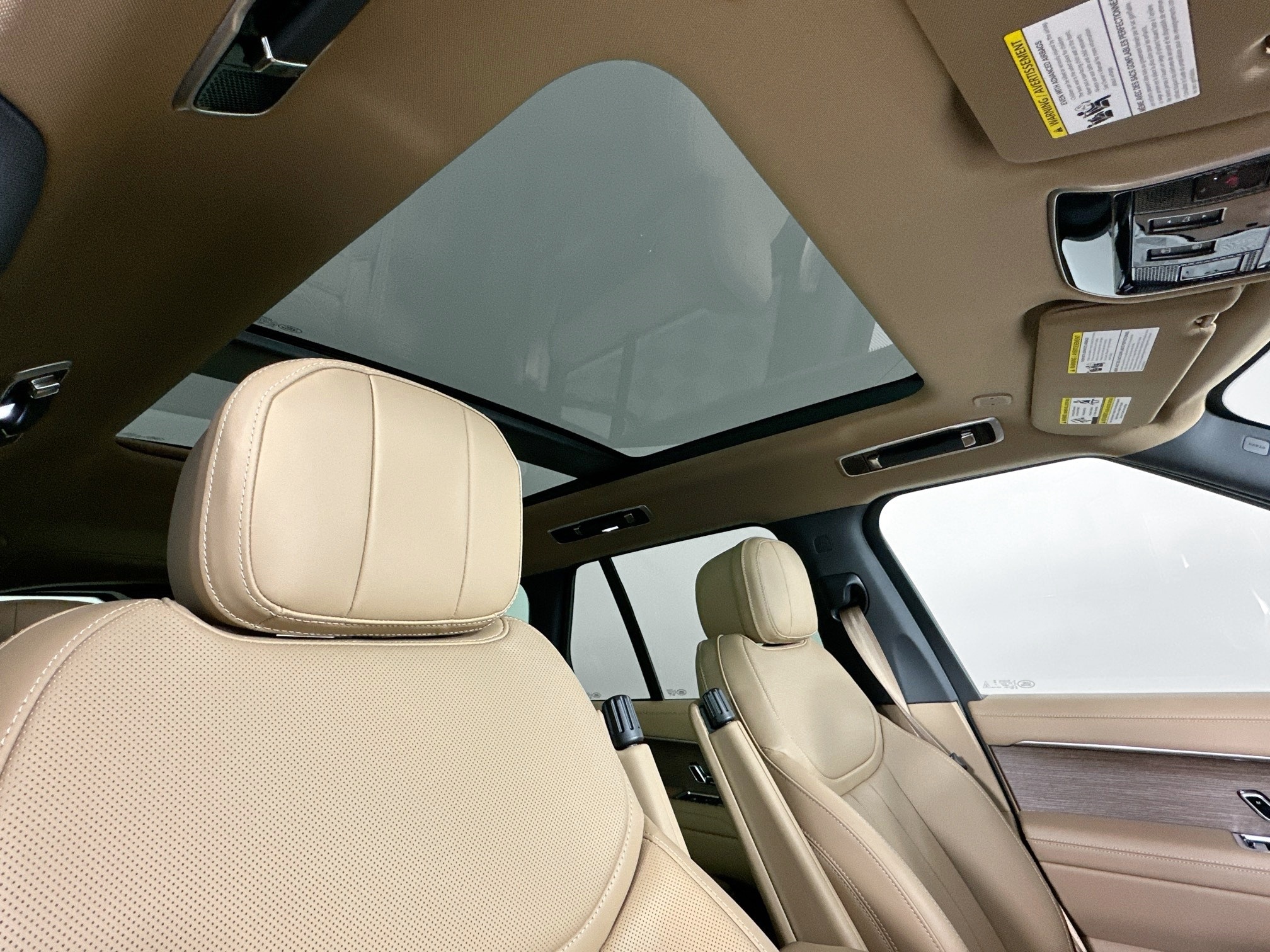 new 2025 Land Rover Range Rover car, priced at $122,765
