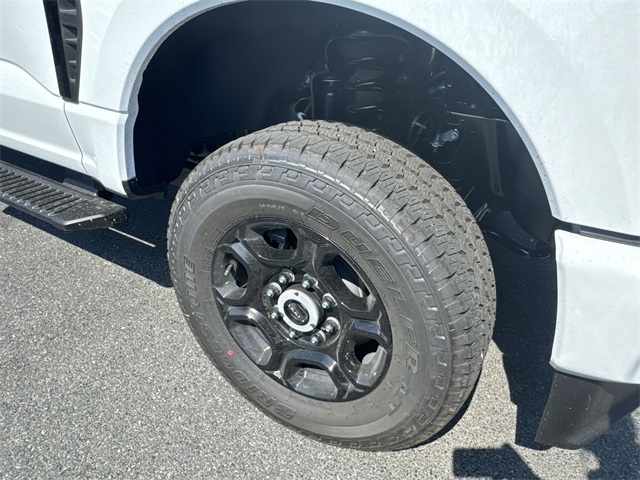 new 2025 Ford F-350SD car, priced at $57,002