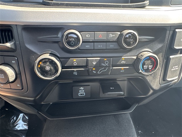 new 2025 Ford F-350SD car, priced at $57,002