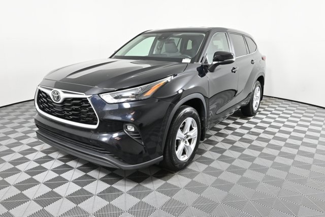 used 2023 Toyota Highlander car, priced at $29,891