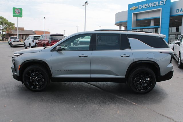 new 2026 Chevrolet Traverse car, priced at $57,295