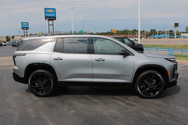 new 2026 Chevrolet Traverse car, priced at $57,295