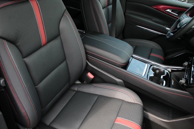 new 2026 Chevrolet Traverse car, priced at $57,295