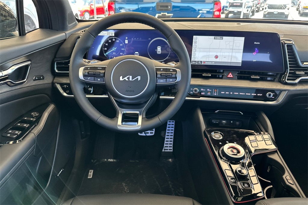 new 2025 Kia Sportage Plug-In Hybrid car, priced at $45,980