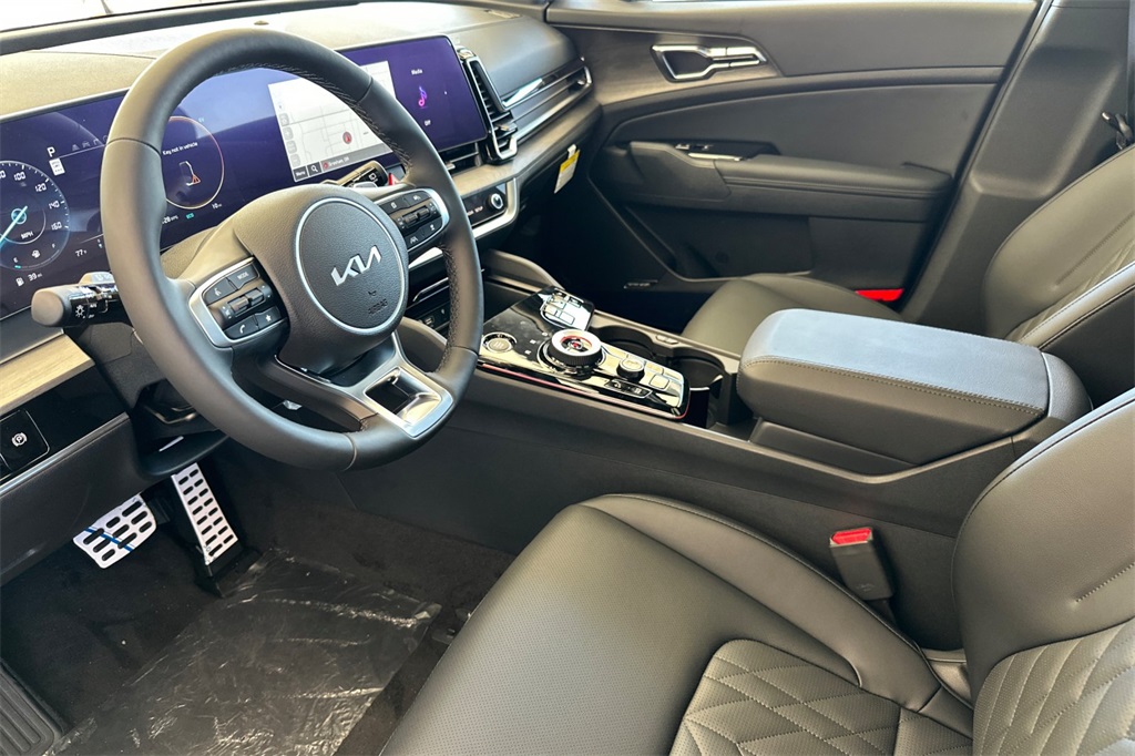 new 2025 Kia Sportage Plug-In Hybrid car, priced at $45,980
