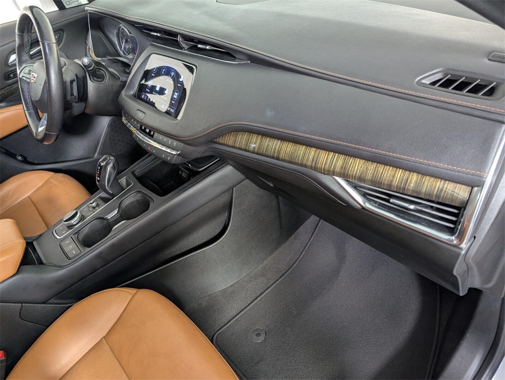 used 2019 Cadillac XT4 car, priced at $18,500