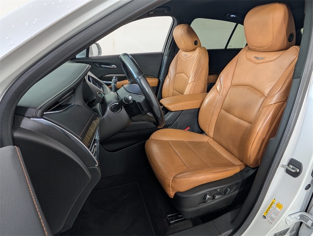 used 2019 Cadillac XT4 car, priced at $18,500