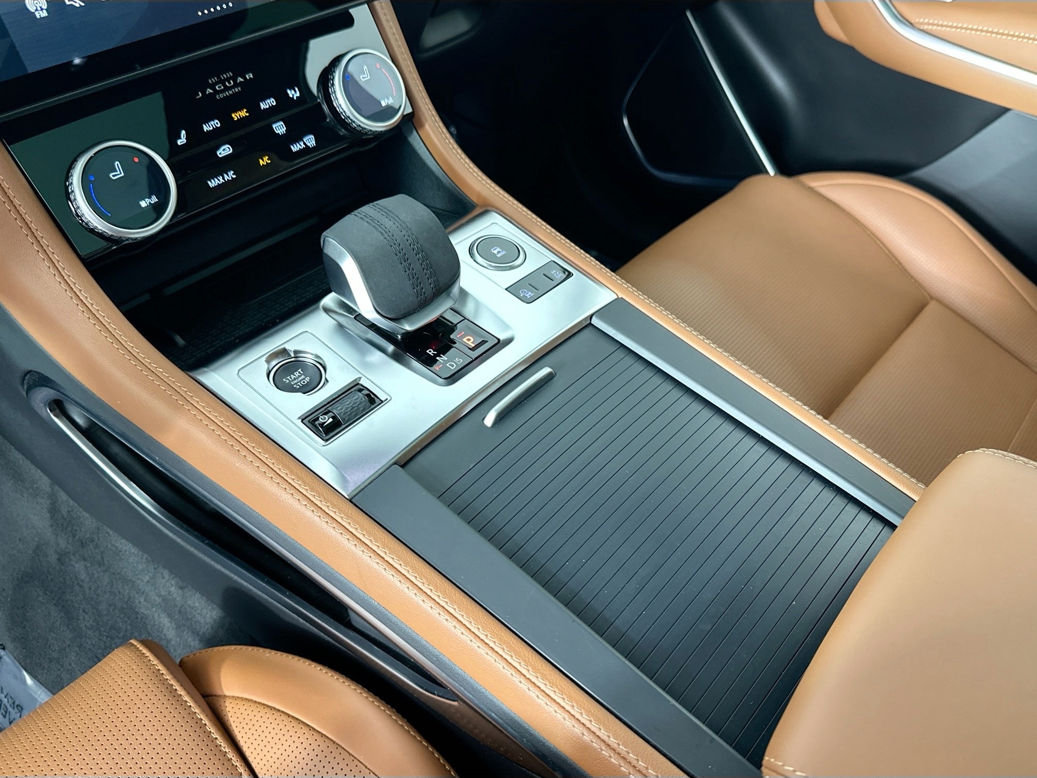 used 2025 Jaguar F-PACE car, priced at $47,995