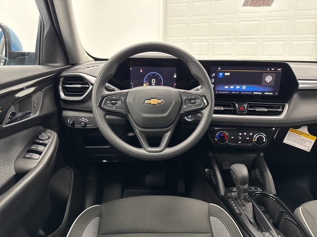 new 2026 Chevrolet TrailBlazer car, priced at $27,615