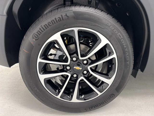 new 2026 Chevrolet TrailBlazer car, priced at $27,615