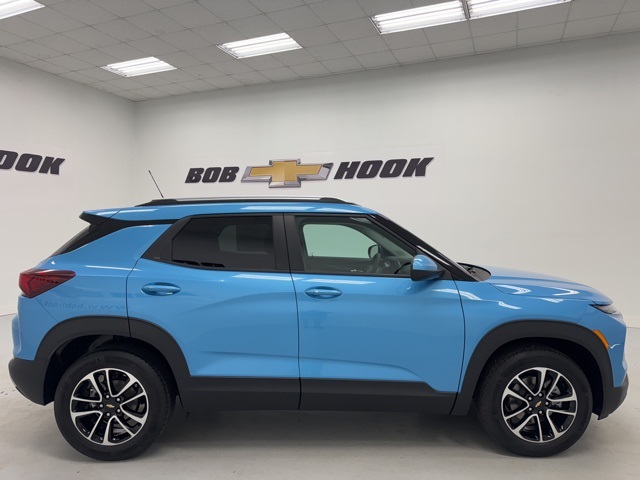 new 2026 Chevrolet TrailBlazer car, priced at $27,615