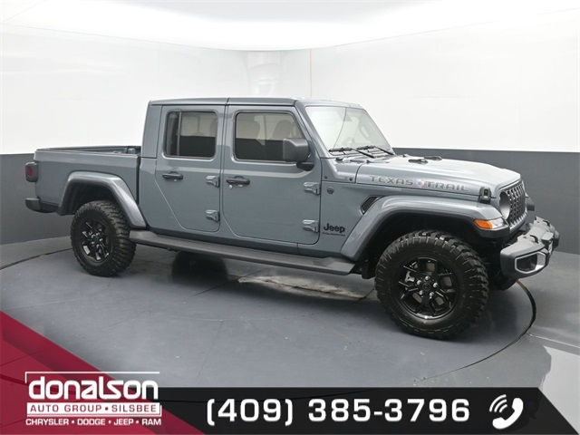 new 2025 Jeep Gladiator car, priced at $44,584