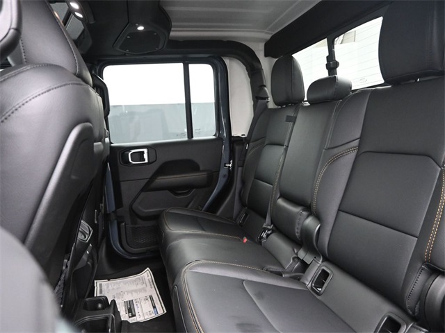 new 2025 Jeep Gladiator car, priced at $44,584