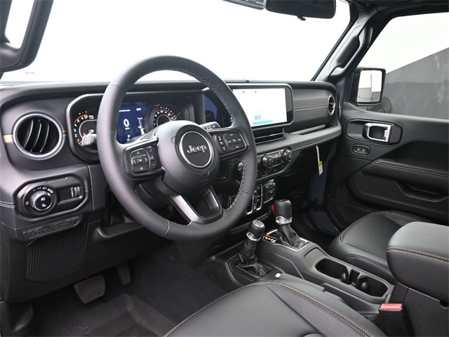 new 2025 Jeep Gladiator car, priced at $44,584