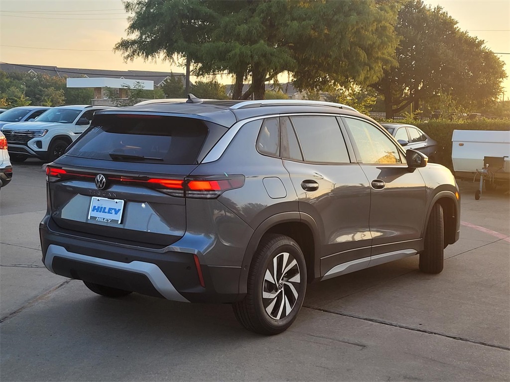 new 2025 Volkswagen Tiguan car, priced at $29,015