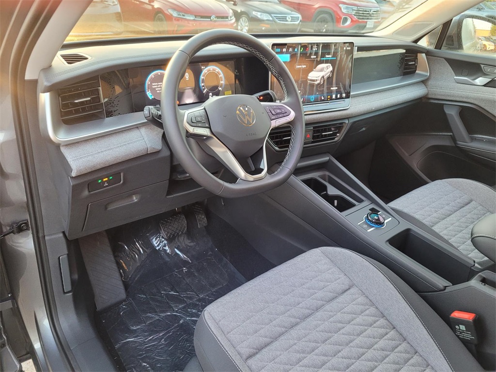 new 2025 Volkswagen Tiguan car, priced at $29,015
