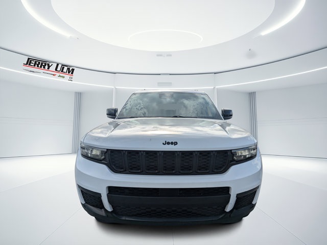 used 2023 Jeep Grand Cherokee L car, priced at $27,736